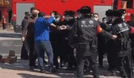 记者拆包爆料案例视频,视频背后的真相与挑战